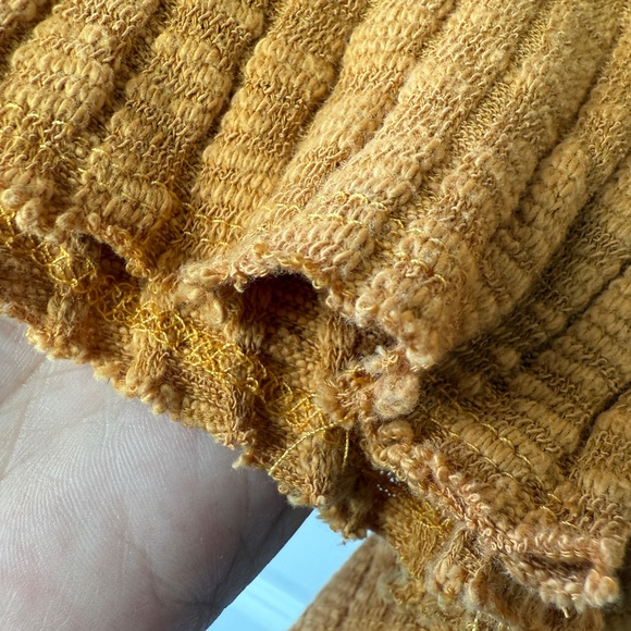 CPY - BKE Button-Down Long Sleeve Knit Shirt - Mustard Yellow or Gold - XL - Picture 4 of 16